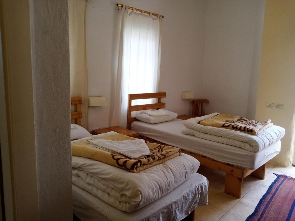 Wadi Dana Lodge - نزل وادي ضانا Esterno foto