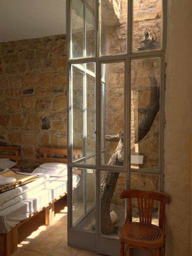 Wadi Dana Lodge - نزل وادي ضانا Esterno foto